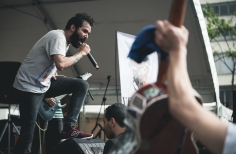 Metal Movil - Plaza - Parque De Lourdes Metal Movil - Plaza - Parque De Lourdes