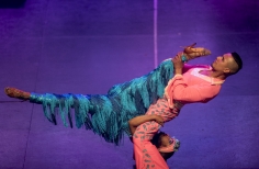 Ensálsate en el Gaitán. Ensálsate en el Gaitán.