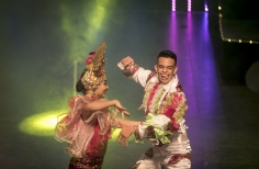 Ensálsate en el Gaitán. Ensálsate en el Gaitán.