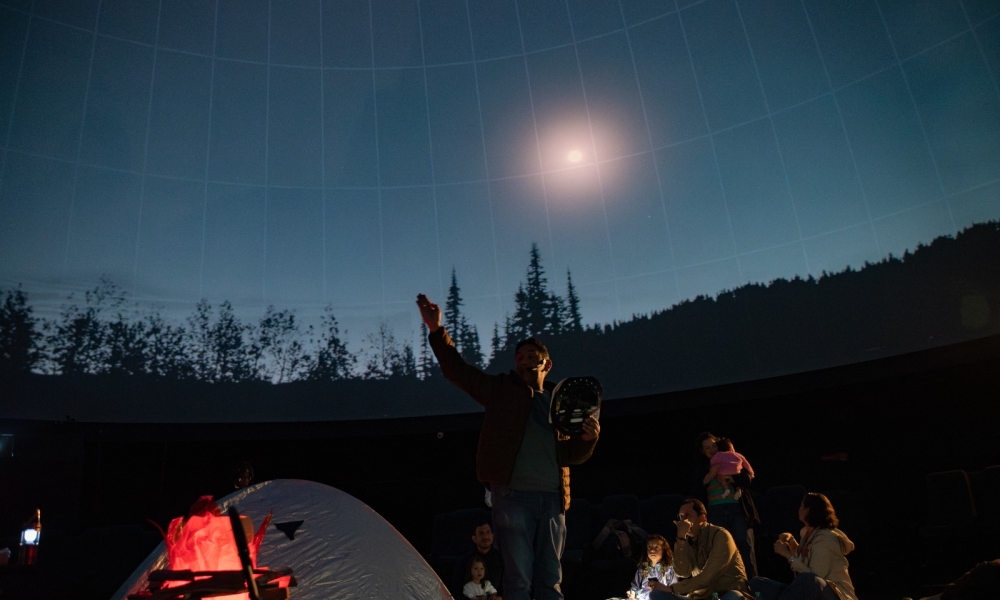 Campamento vacacional infantil: Historias bajo las estrellas