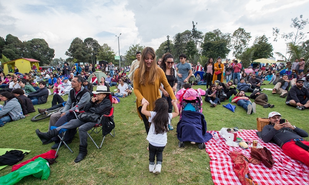 Público de Colombia al Parque 