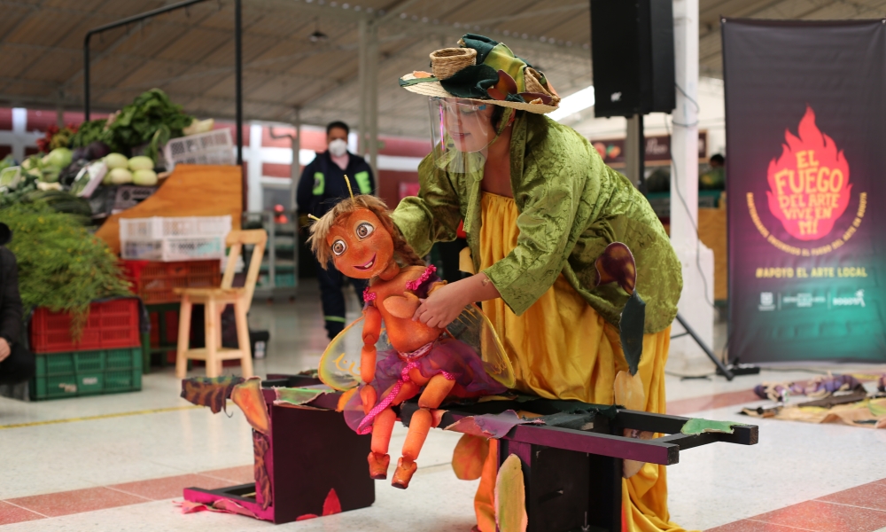 Plaza Doce de Octubre, Festival de Teatro y Circo de Bogotá