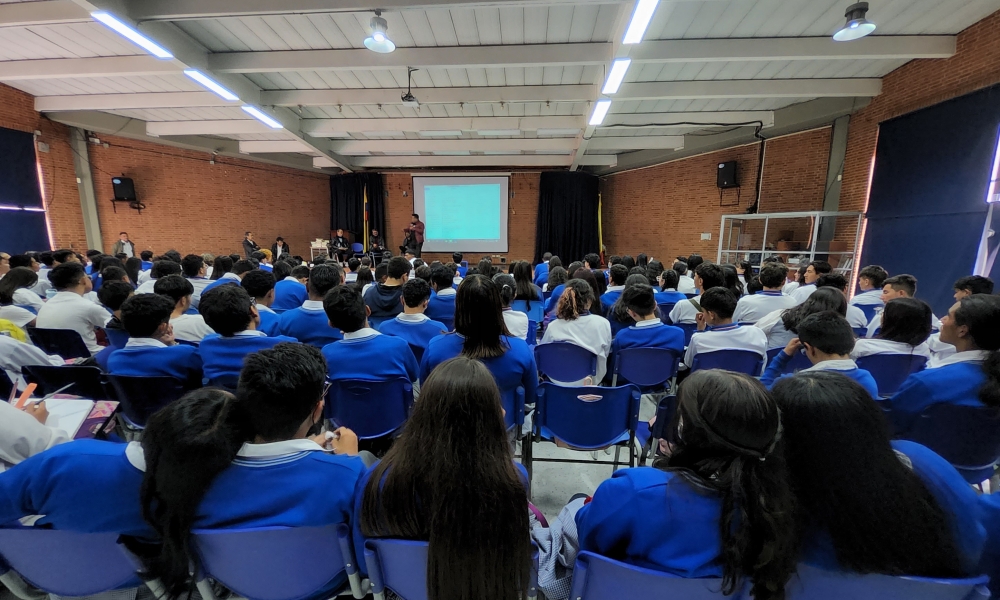 Proyecto Escritores en las Aulas de Es Cultura Local 02