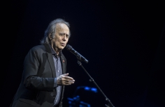 Serrat en Concierto