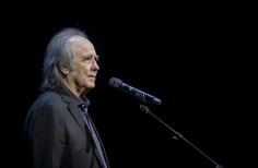 Serrat en Concierto