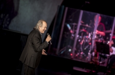 Serrat en Concierto