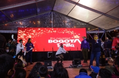 En Navidad Bogota Brilla, Parque Illimaní. En Navidad Bogota Brilla, Parque Illimaní.