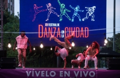 Hasta el martes 9 de noviembre, bailes públicos que invitan a las personas a vivir la experiencia de la danza en las calles de Bogotá en el XIV Festival Danza en la Ciudad.