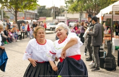 Proyecto Feria de Emprendimientos Artesanos Tejiendo Dignidad - Tercera versión Es Cultura Local - Rafael Uribe Uribe