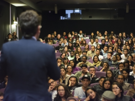 Conversatorio de Miguel Salazar, director de Ciro y Yo