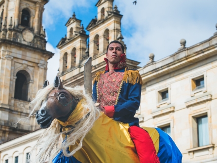 Comparsas en Bogotá_@Mathvalbuenaph