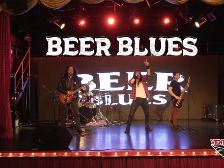 Presentación de Beer Blues como parte del Proyecto de Vientos de Rock