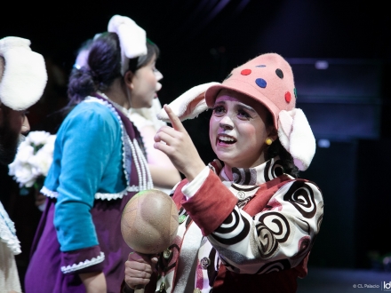 Mujeres en obra de teatro