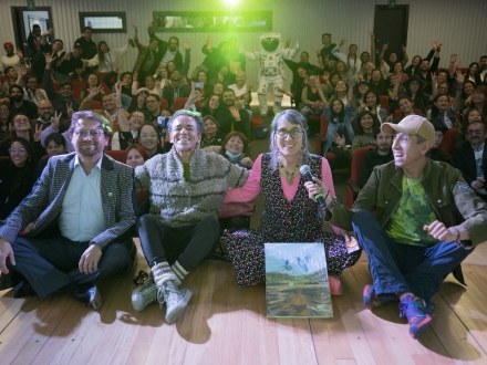 Mauricio Galeano, Rubén Albarrán, Andrea Echeverri y Héctor Buitrago en el Planetario de Bogotá. 