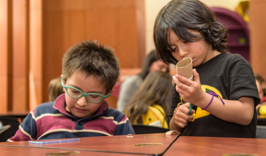 Vacaciones astronómicas para niños de 4 a 7 años