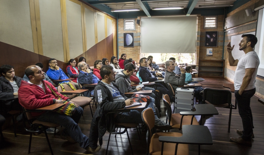 CURSO DE ASTRONOMÍA AVANZADA - SISTEMAS PLANETARIO