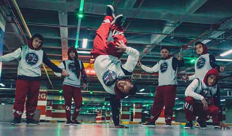 Aprópiate Style Force Crew