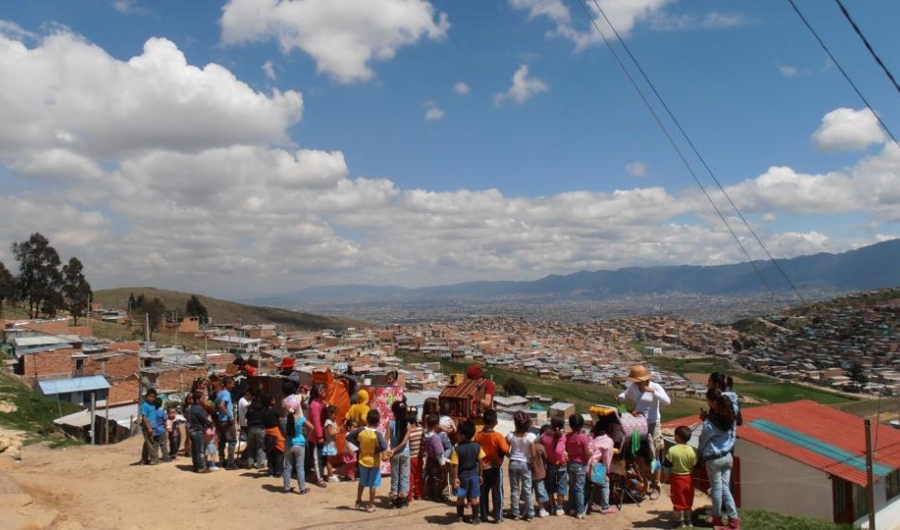 Personas en un lugar público