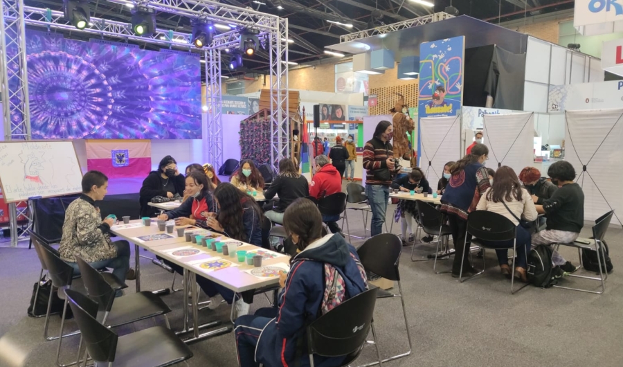 Sala Nencatacoa del Idartes en la Feria del libro de Bogotá