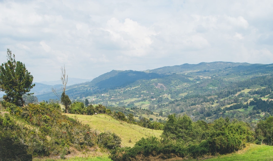 Fotografía montañas de vereda El Verjón