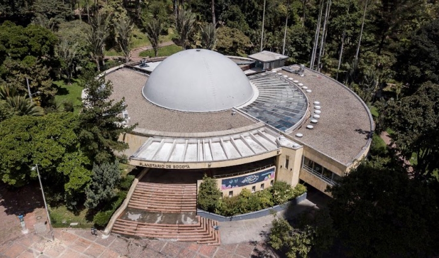 Planetario de Bogotá- fachada