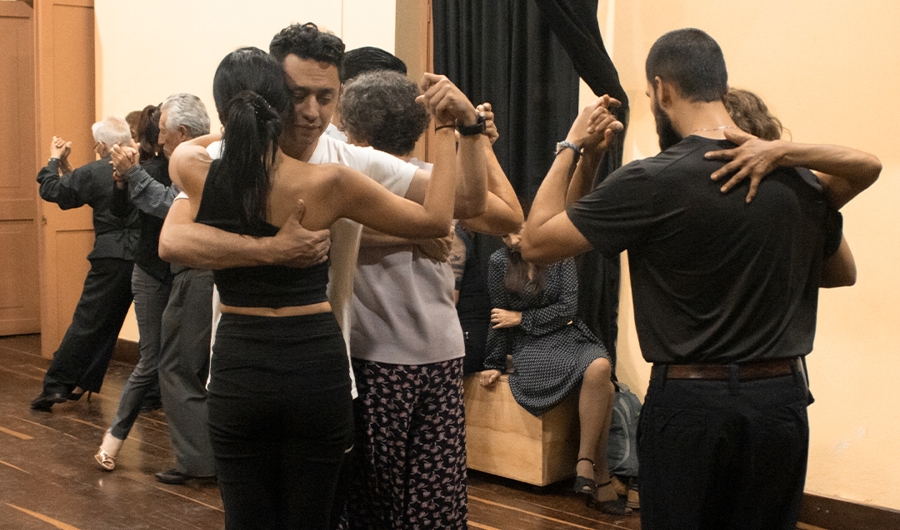 Bailarines de tango