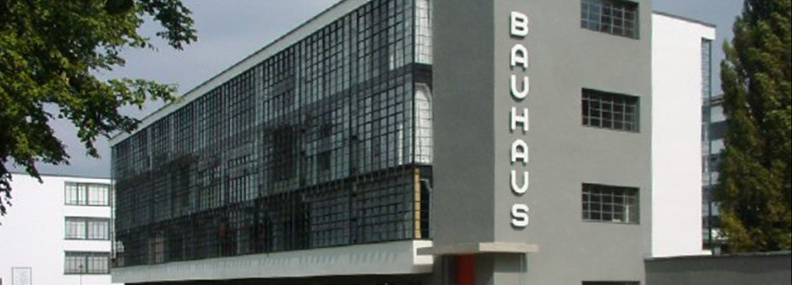 Bauhaus Reverberada