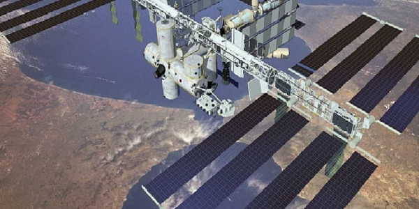 Estación Espacial Internacional  (ISS)