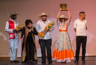Bogotá ciudad de folclor en el Teatro Jorge Eliecer Gaitan