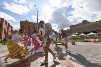 XIII Festival Danza en la Ciudad, "Las andanzas de Juan Lucho"