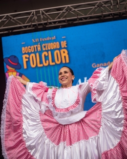 FESTIVAL CIUDAD FOLCLOR 